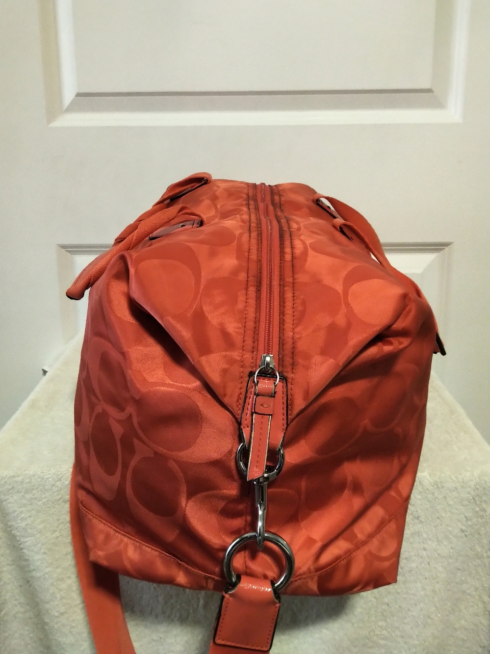 Authentic Coach CC Signature Orange Duffle Bag - Picture 3 of 11
